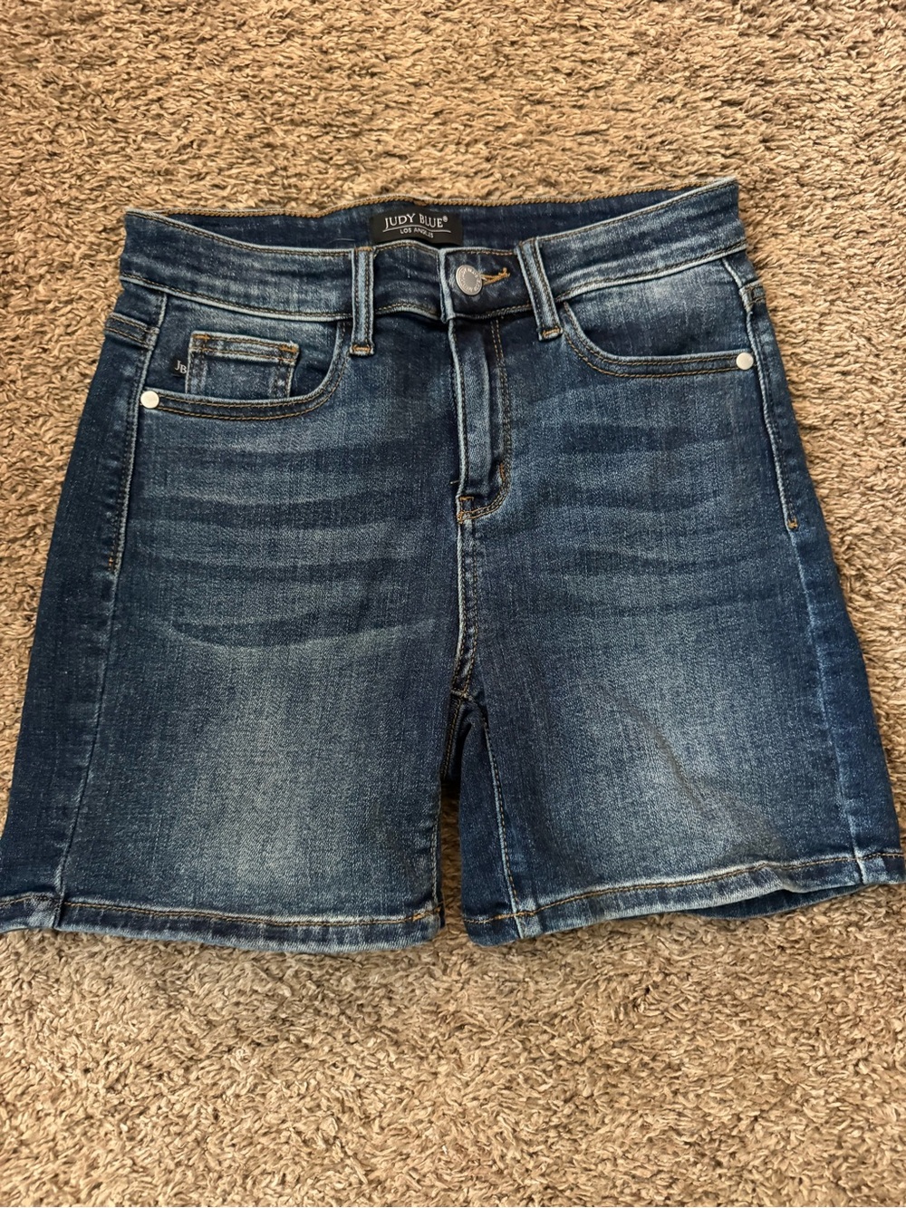 Judy Blue Small Dark Wash Non Distressed Denim Jean Shorts JB15222DK